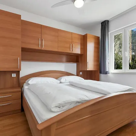 Near The Luxury Matteo Apartman Makarska